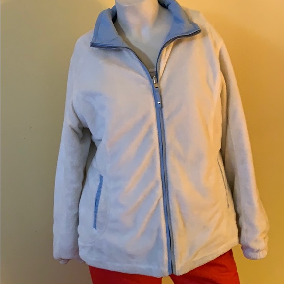 Radiance Free Country ski jacket Ready To Hit The Sloaps! - Picture 4 of 14